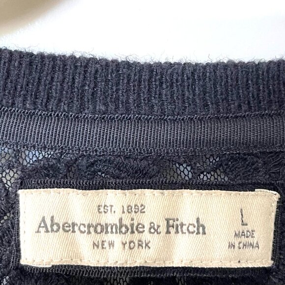 Abercrombie & Fitch Women's Lace Back Cardigan - Size Large - Picture 6 of 8
